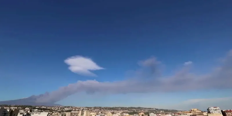 Italy's Mount Etna spews the ash and smoke in Sicily, Italy December 24, 2018. in this still image from a video obtained by Reuters TV on December 24, 2018.  REUTERS TV  ATTENTION EDITORS - THIS IMAGE WAS PROVIDED BY A THIRD PARTY.   NO RESALES.
