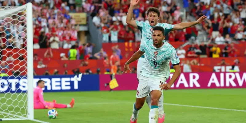 Gonçalo Ramos comemora ao marcar o segundo gol de Portugal
2 de julho de 2026 REUTERS/Mike Segar