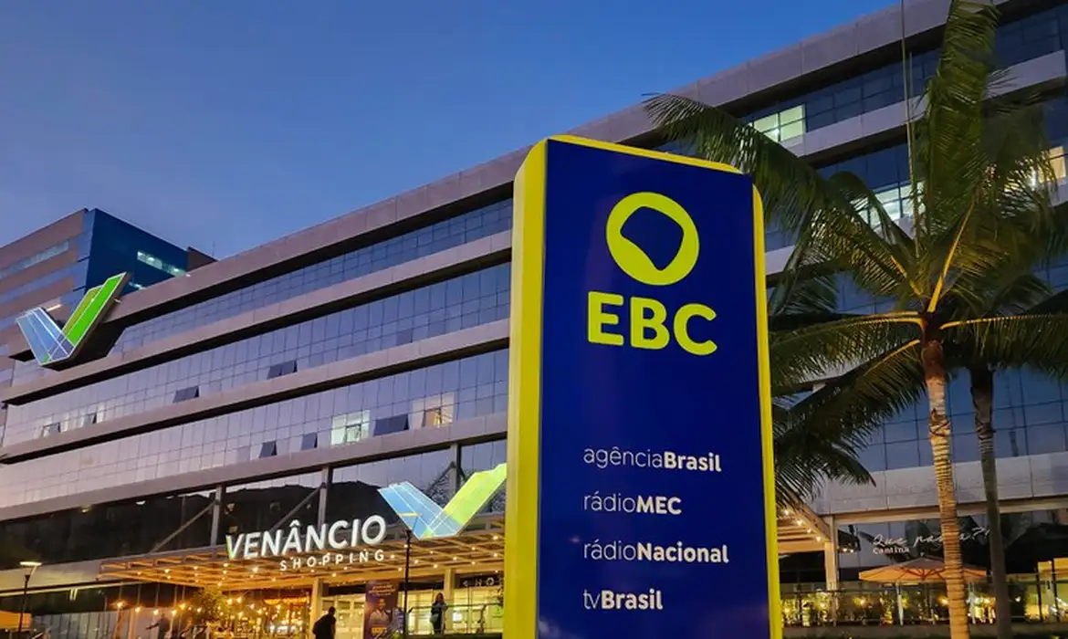 Totem da Agência Brasil. EBC.