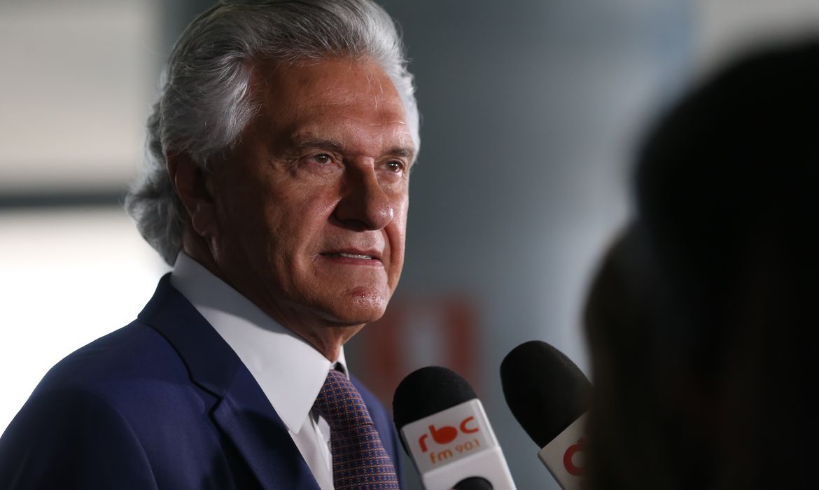 Entrevista do governador Ronaldo Caiado