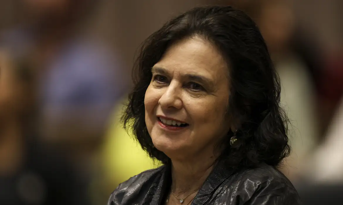 Brasília (DF), 30/01/2025 - A ministra da Saúde, Nísia Trindade, participa da abertura da 1ª reunião ordinária de 2025 da Comissão Intergestores Tripartite (CIT), na sede da Organização Pan-Americana da Saúde (Opas), em Brasília. Foto: Marcelo Camargo/Agência Brasil