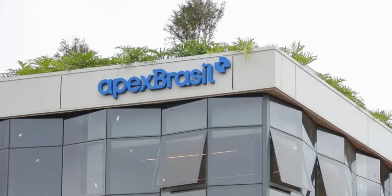 Brasília, (DF), 15/12/2025 – Presidente Luiz Inácio Lula da Silva participa da inauguração da nova sede da ApexBrasil e ato alusivo à abertura de 500 novos mercados para a exportação de produtos agropecuários.
Foto: Fabio Rodrigues-Pozzebom/ Agência Brasil