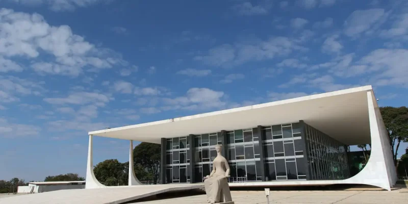 Palácio do Supremo Tribunal Federal na Praça dos Três poderes em Brasília