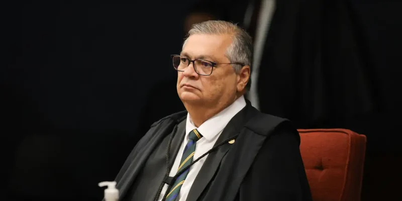 Brasília (DF) 10/09/2025 - O ministro Flávio Dino na Primeira Turma do Supremo Tribunal Federal (STF) que realiza o quarto dia de julgamento dos réus do Núcleo 1 da trama golpista, formado pelo ex-presidente Jair Bolsonaro e mais sete aliados.  Foto: Fabio Rodrigues-Pozzebom/ Agência Brasil