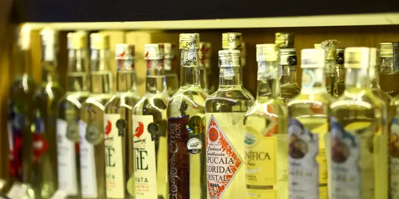 Dia Nacional da Cachaça é comemorado no dia 13 de agosto.