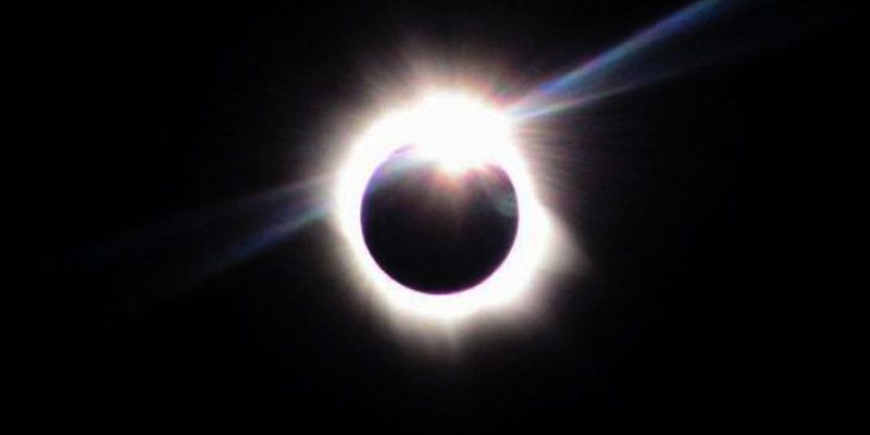Eclipse solar