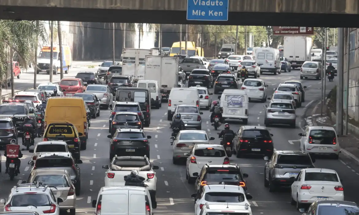 São Paulo (SP)-04/08/2026 . Congestionamento em São Paulo,sentido bairro-centro ( zona leste/centro), devido a greve de trens .
Foto: Paulo Pinto/Agencia Brasil