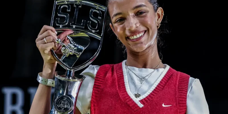 Rayssa Leal é campeã da etapa da SLS no Rio de Janeiro, no Maracanãzinho. Foto:  Reprodução Instagram/SLS