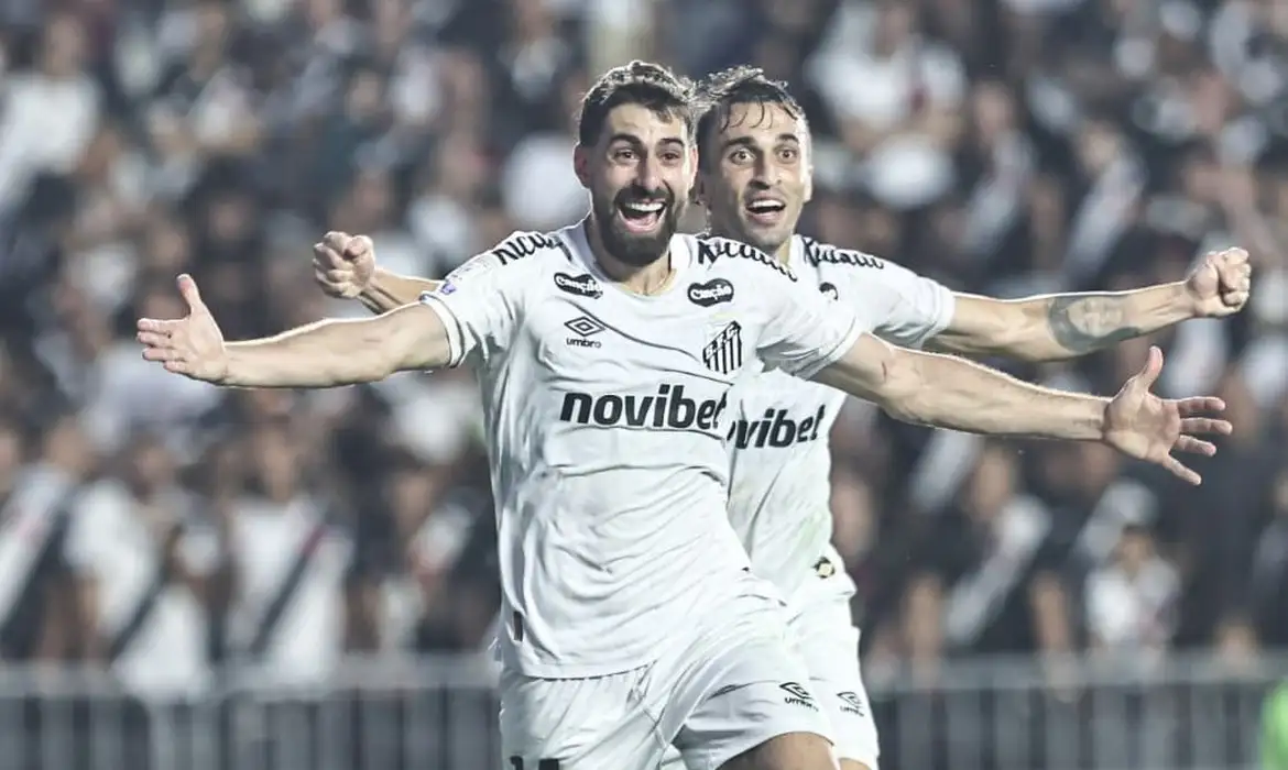 Santos vence o Vasco da Gama em São Januário, no Rio de Janeiro