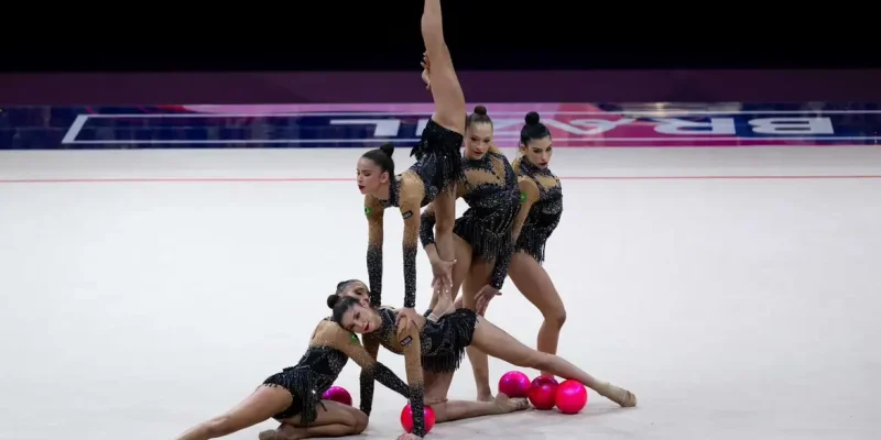 Ginástica rítmica: Brasil é bronze no Mundial e garante vaga olímpica. Foto: MeloGym/CBG